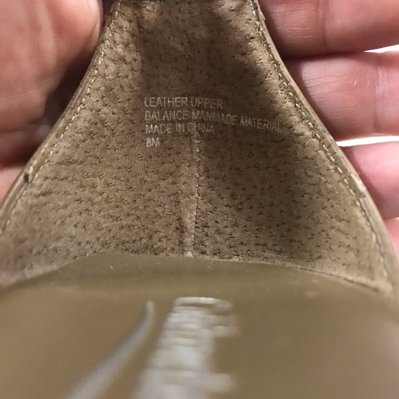 Coldwater Creek Tan Wedge 8 - Picture 6 of 7